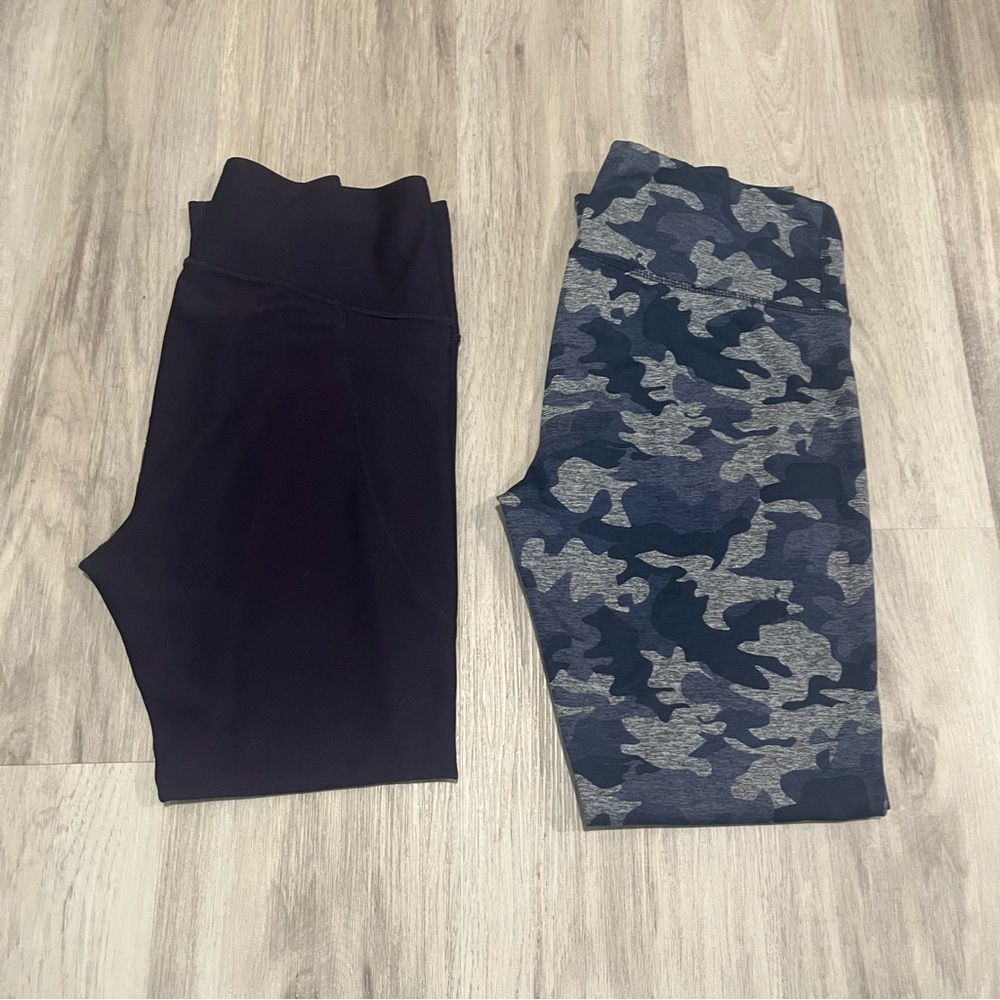 Under Armour Purple and Unbranded Blue Camouflage Leggings